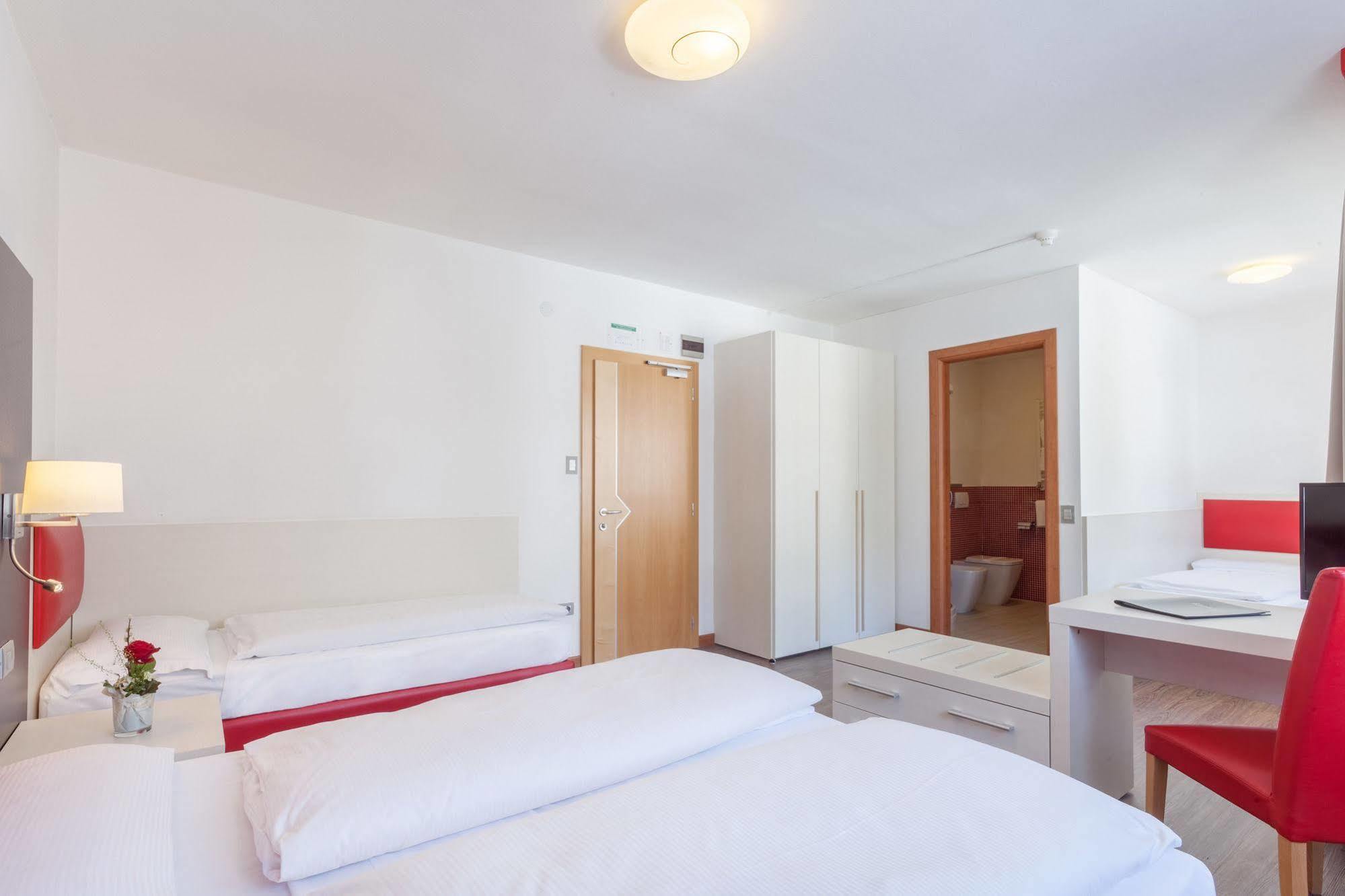 Baranci Hotel